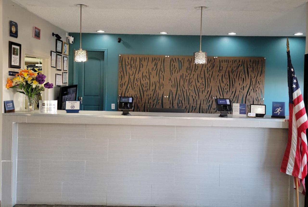 Quality Inn Ashburn Exterior foto
